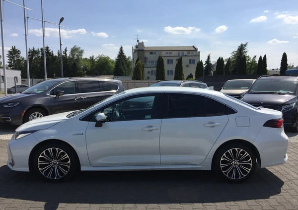 Toyota Corolla cena 89900 przebieg: 42500, rok produkcji 2020 z Maków Podhalański małe 154